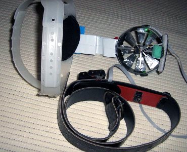 Конструктивное оформление разработанного метода реализовано в виде лицевого подвесного аппликатора - насаженной на полую ось фольговой крыльчатки Конструктивное оформление разработанного метода реализовано в виде лицевого подвесного аппликатора - насаженной на полую ось фольговой крыльчатки