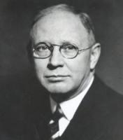 Кларк Леонард Халл